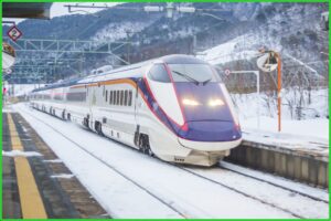 山形新幹線は遅い!最高速度は130km/hなのはどうして!スピードアップできない理由とは?