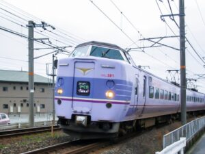 【スーパーやくも塗装】JR西日本が発表　初日に乗車した一部の乗客に特典も