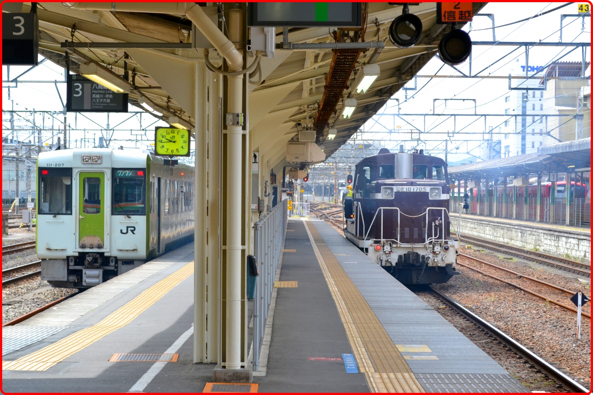 【40年営業も閉店】高崎駅2~4番ホーム八高線立ち食いそば屋 閉店の理由は?特別営業も